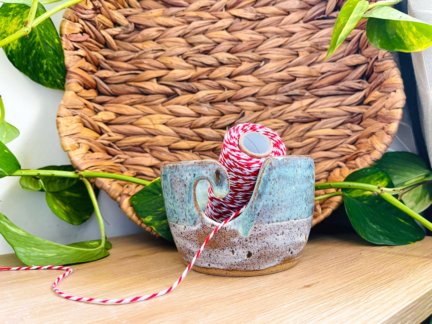 yarn bowl: peppermints