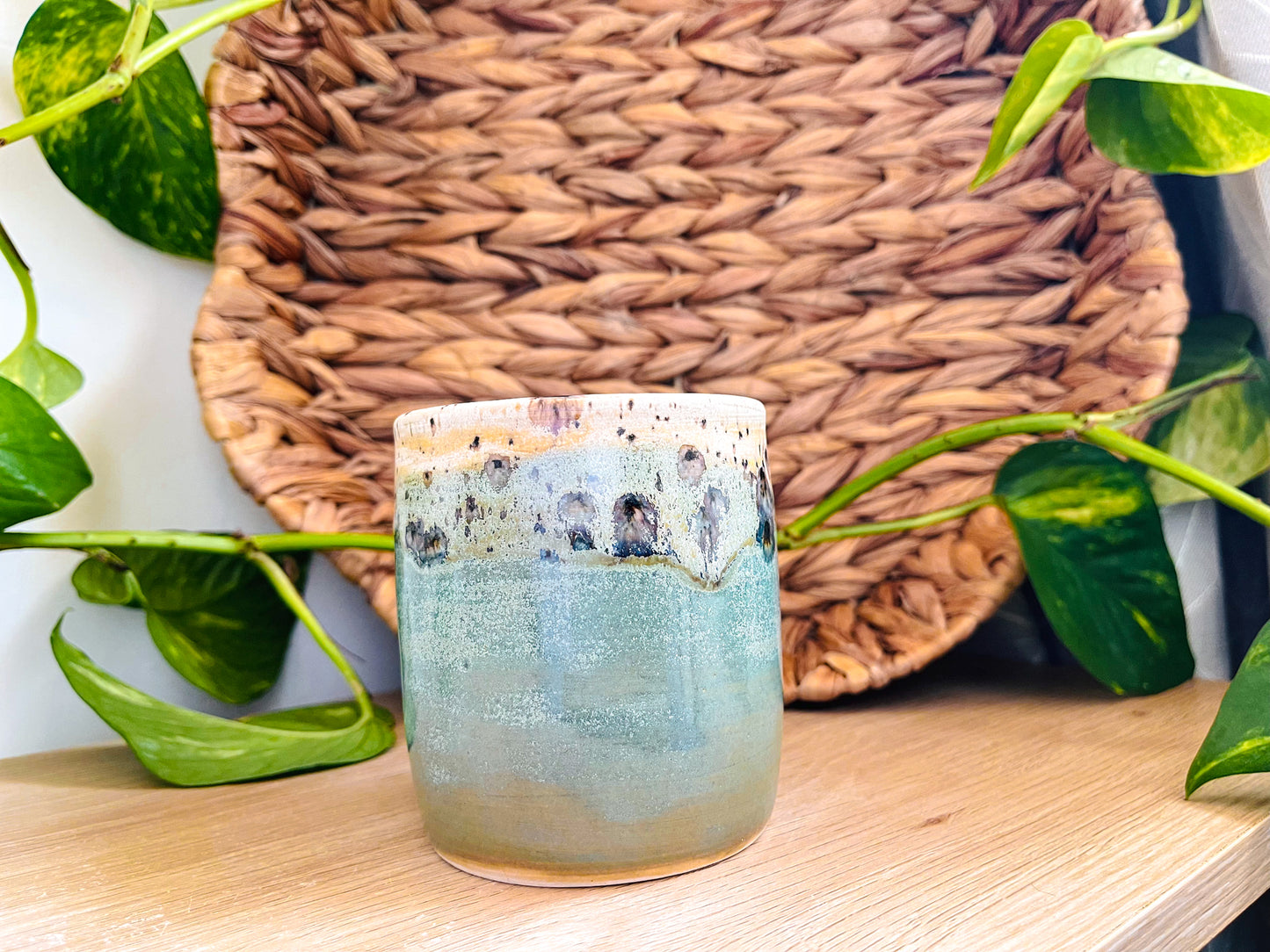 midi pot: green tea/sandstone