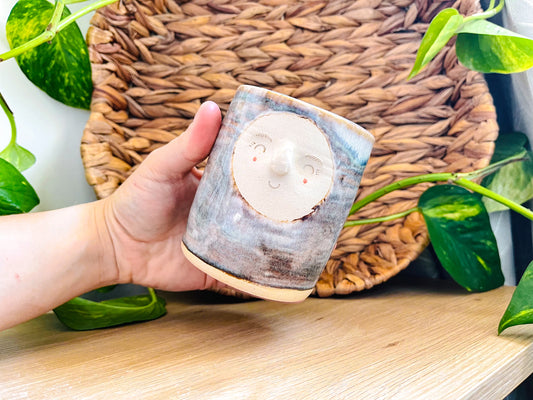 midi pot: stormy skies