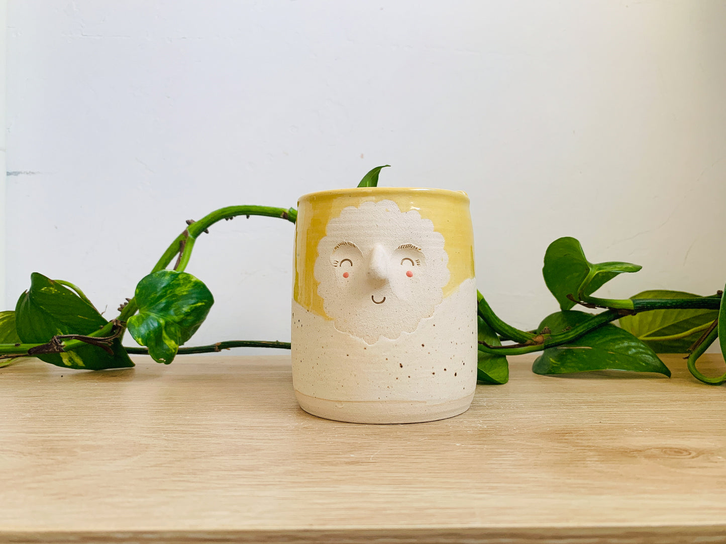 to-go cup: speckled ivory/buttercup