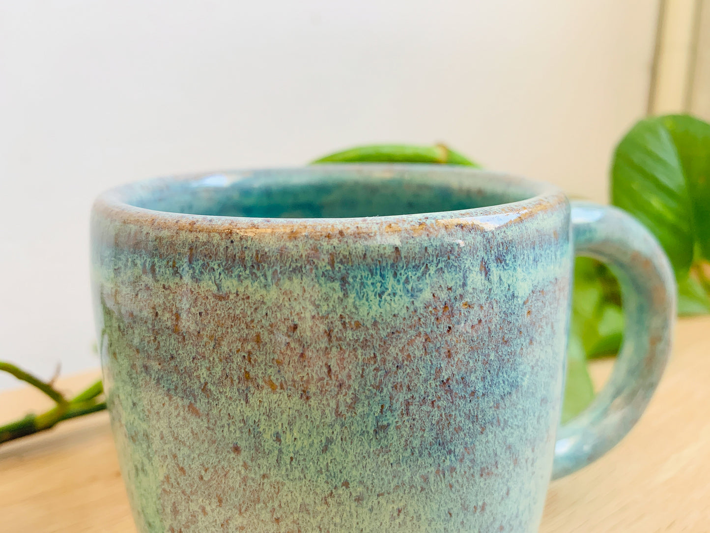 big hug mug: aquamarine magic