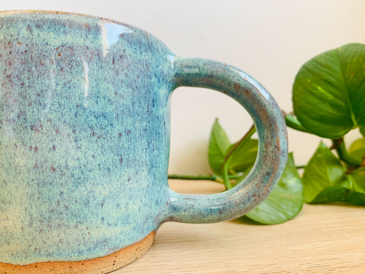 big hug mug: aquamarine magic
