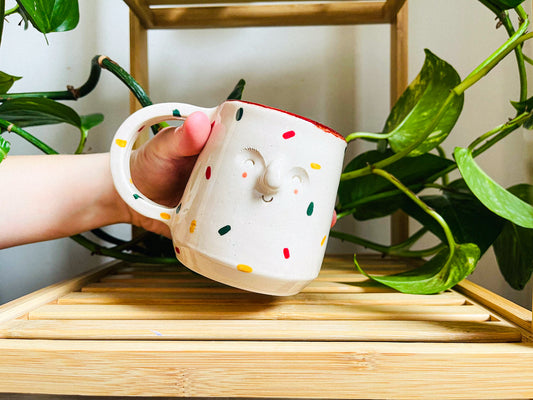 festive confetti mug 3