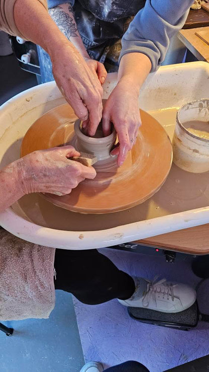 one-off potters wheel class for two