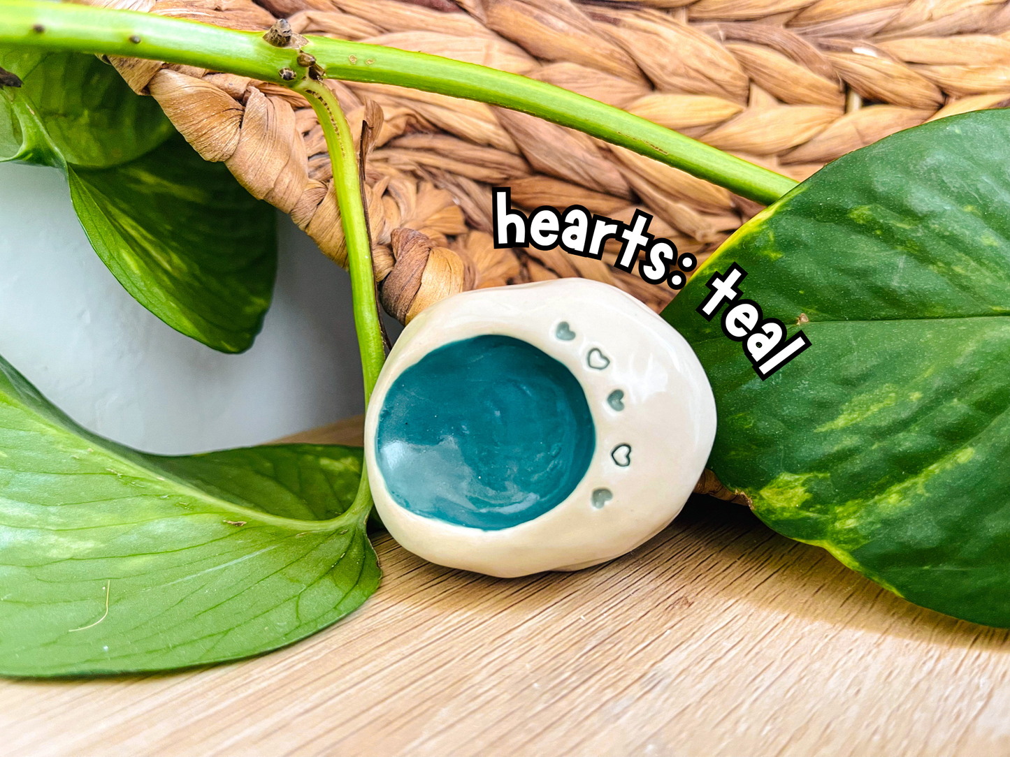 peace pebble: various colours