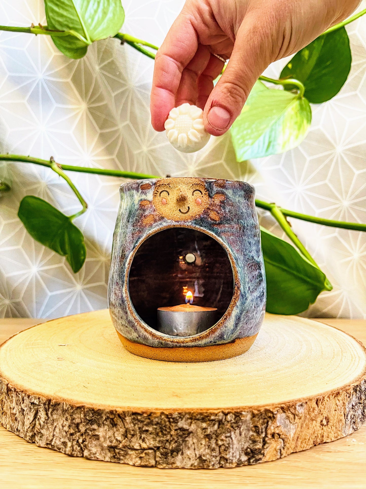 wax melter: stormy seas