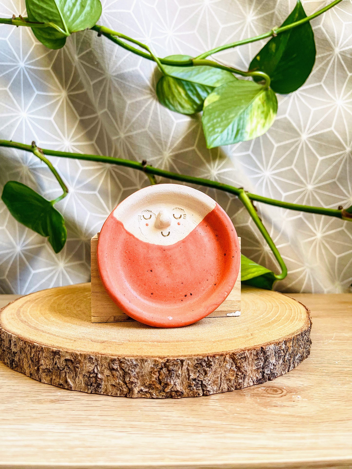 trinket dish (new style)