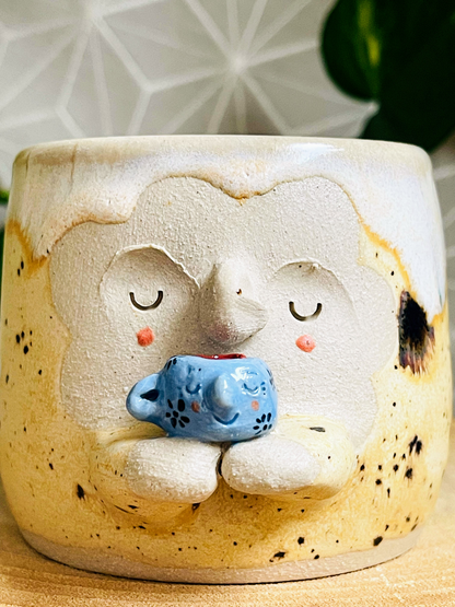little pot & tiny cup: sandstone drift