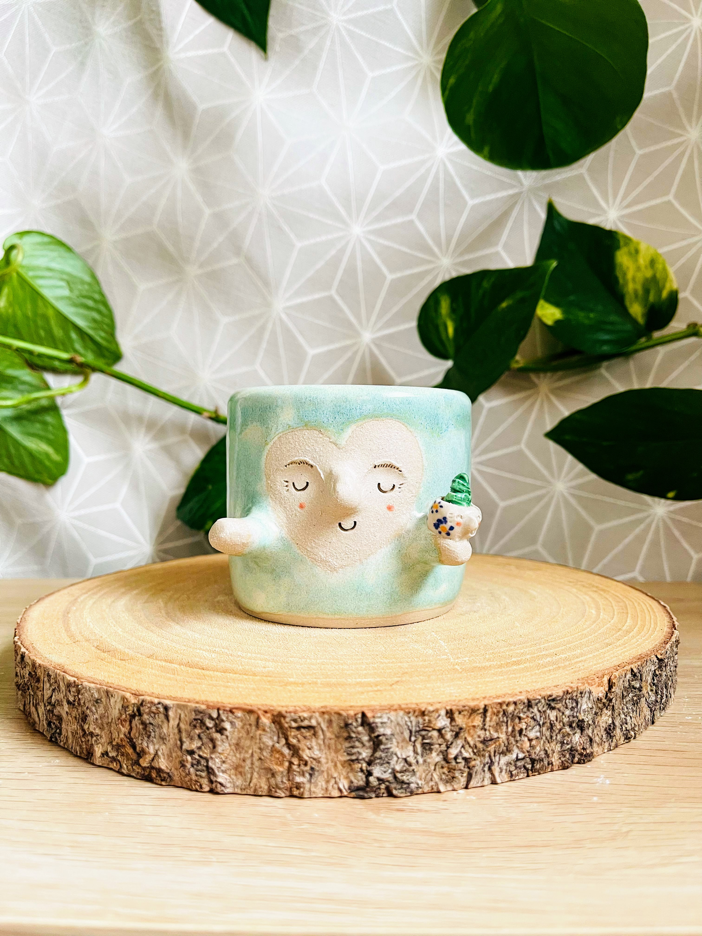 little pot & tiny pot: opalite