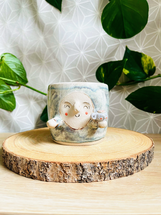 little pot & tiny cup: light surf