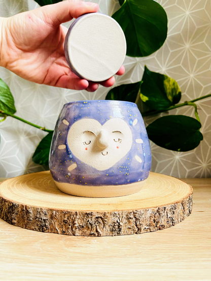 lidded pot: lilac bloom