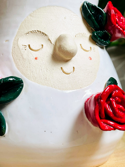 bellied vase: snow & roses