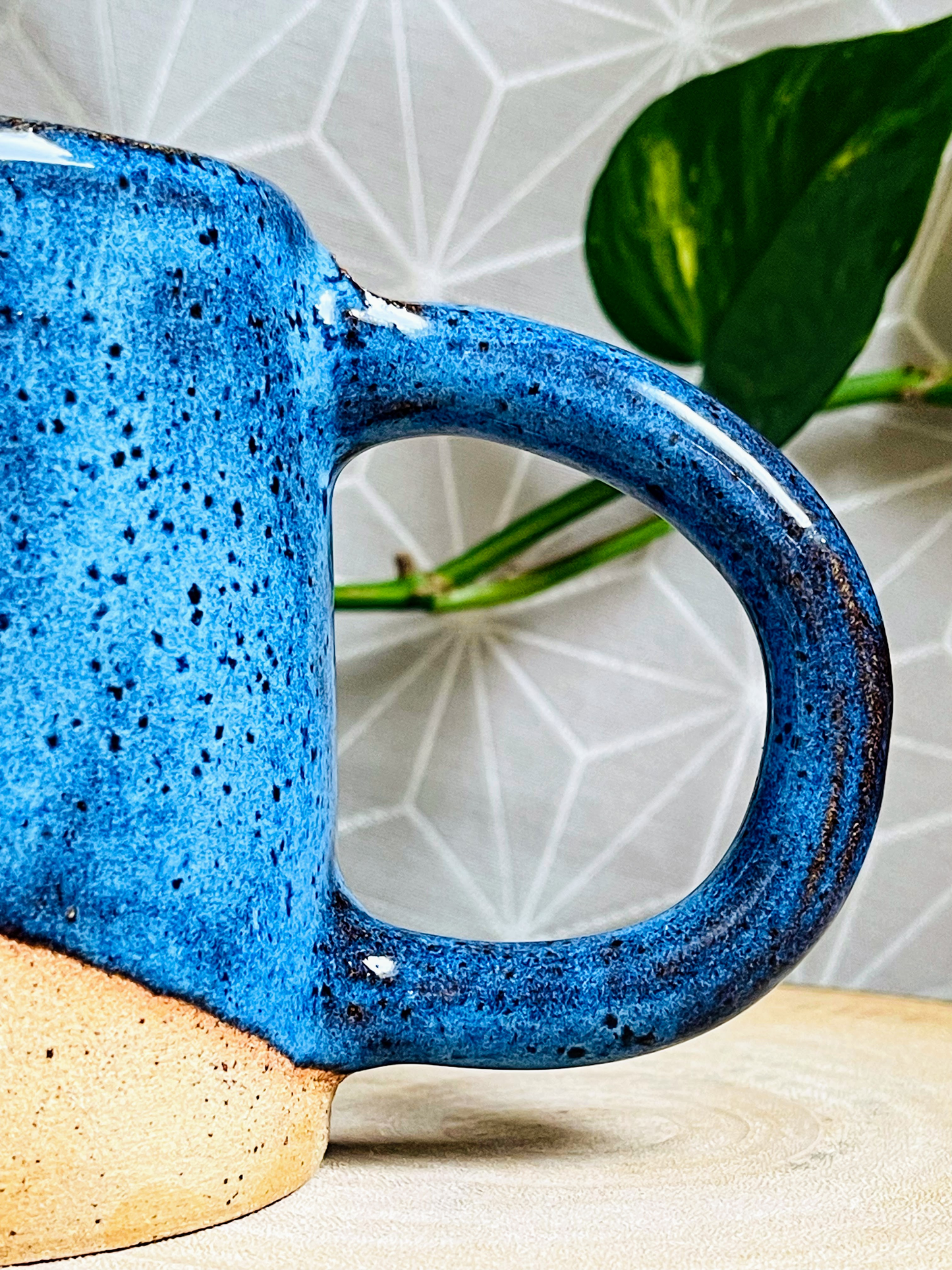 great big hug mug: seascape