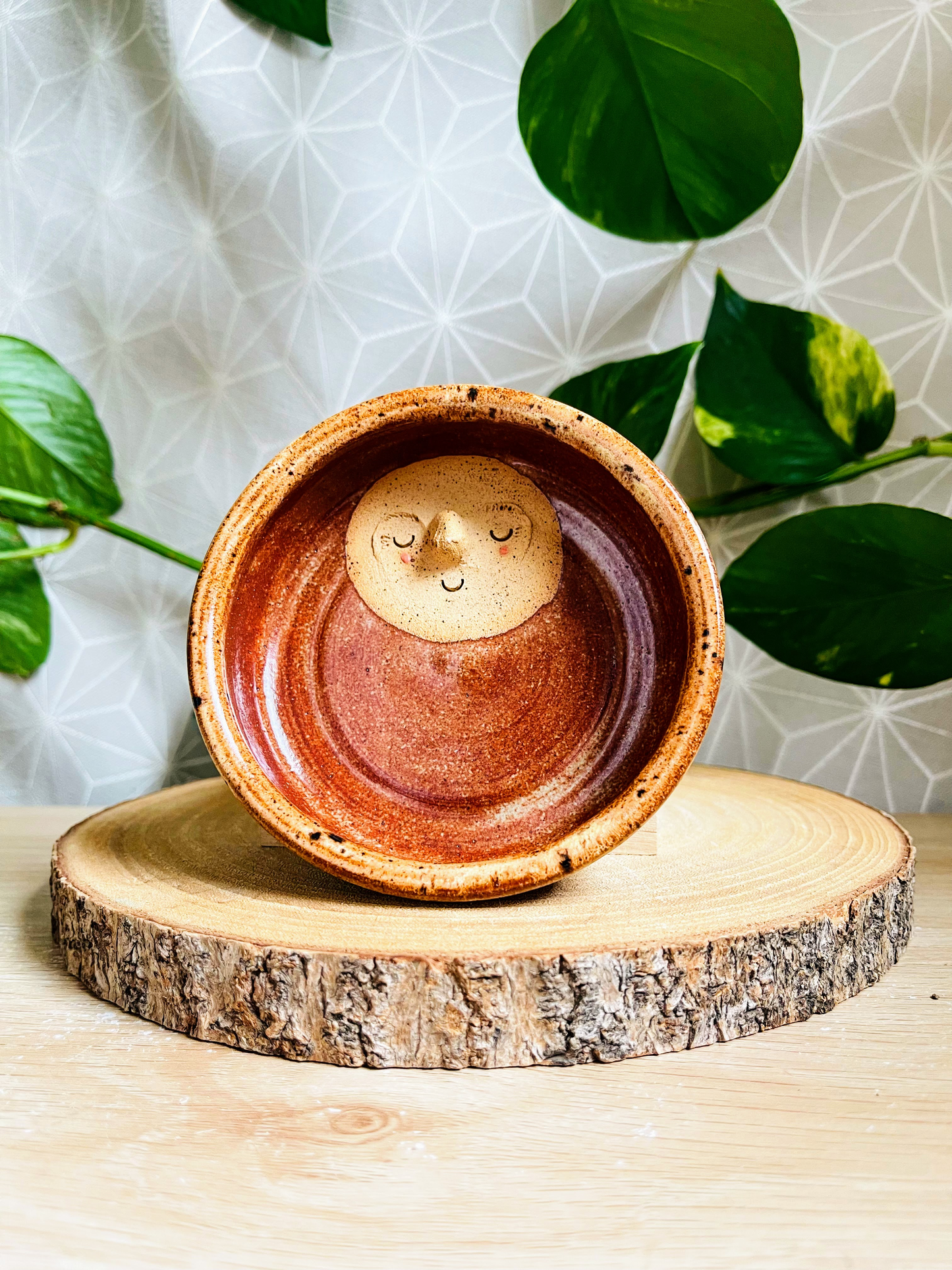 low & wide dish: burnt orange