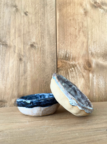 pair of pinch dishes