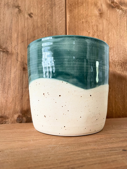 large pot: speckled ivory/forest