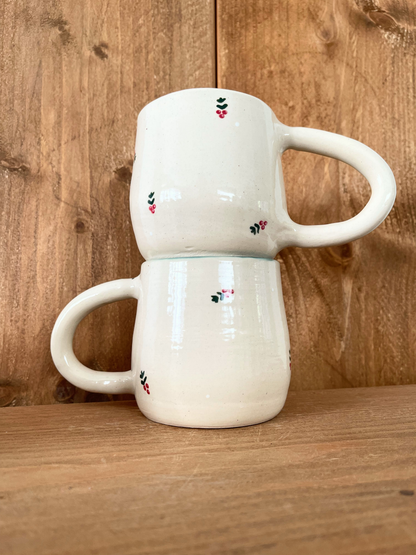 festive hug mugs: holly