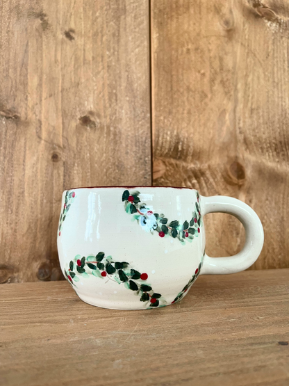 festive wide mug: wreath