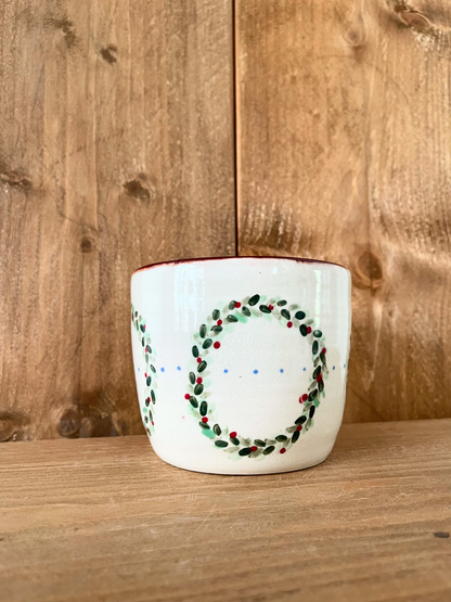 festive planter pot: wreath/ruby