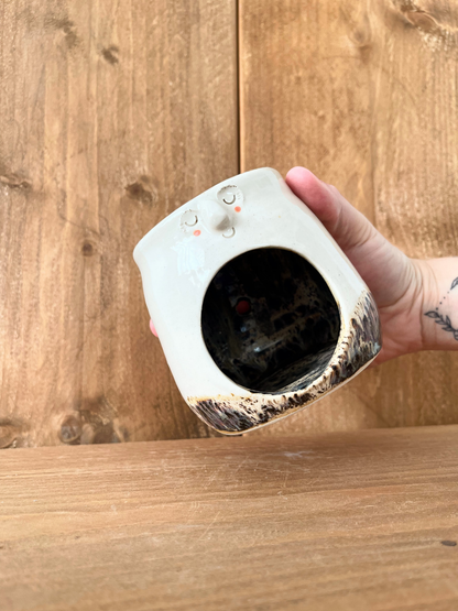 wax melter: snow/sandstone