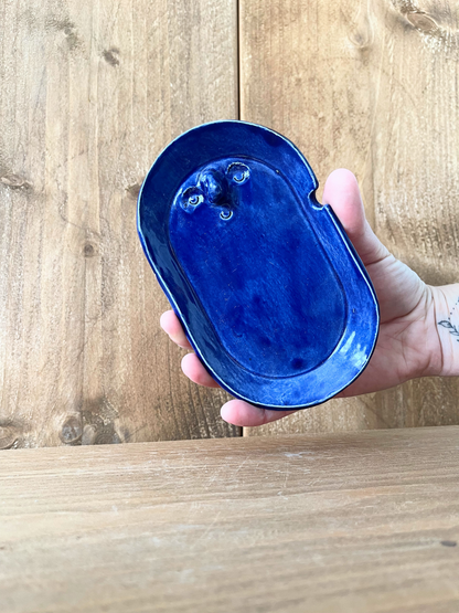 oval(ish) dish: various designs