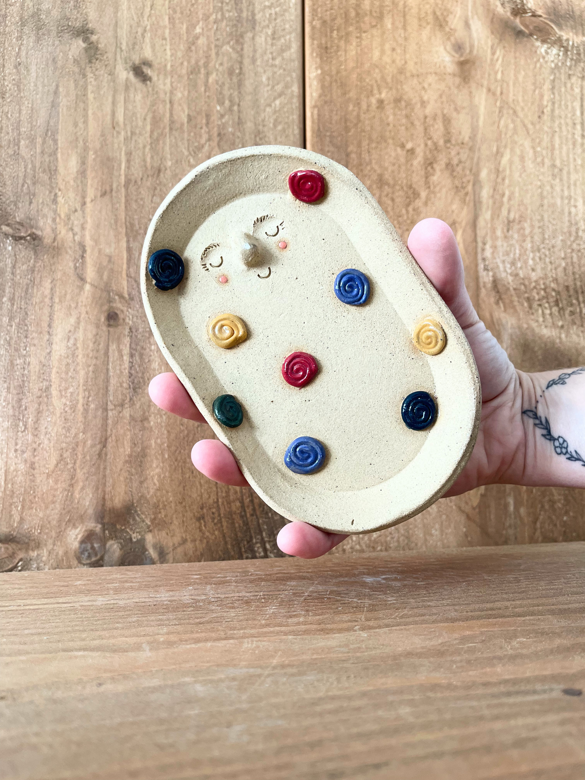 oval(ish) dish: various designs