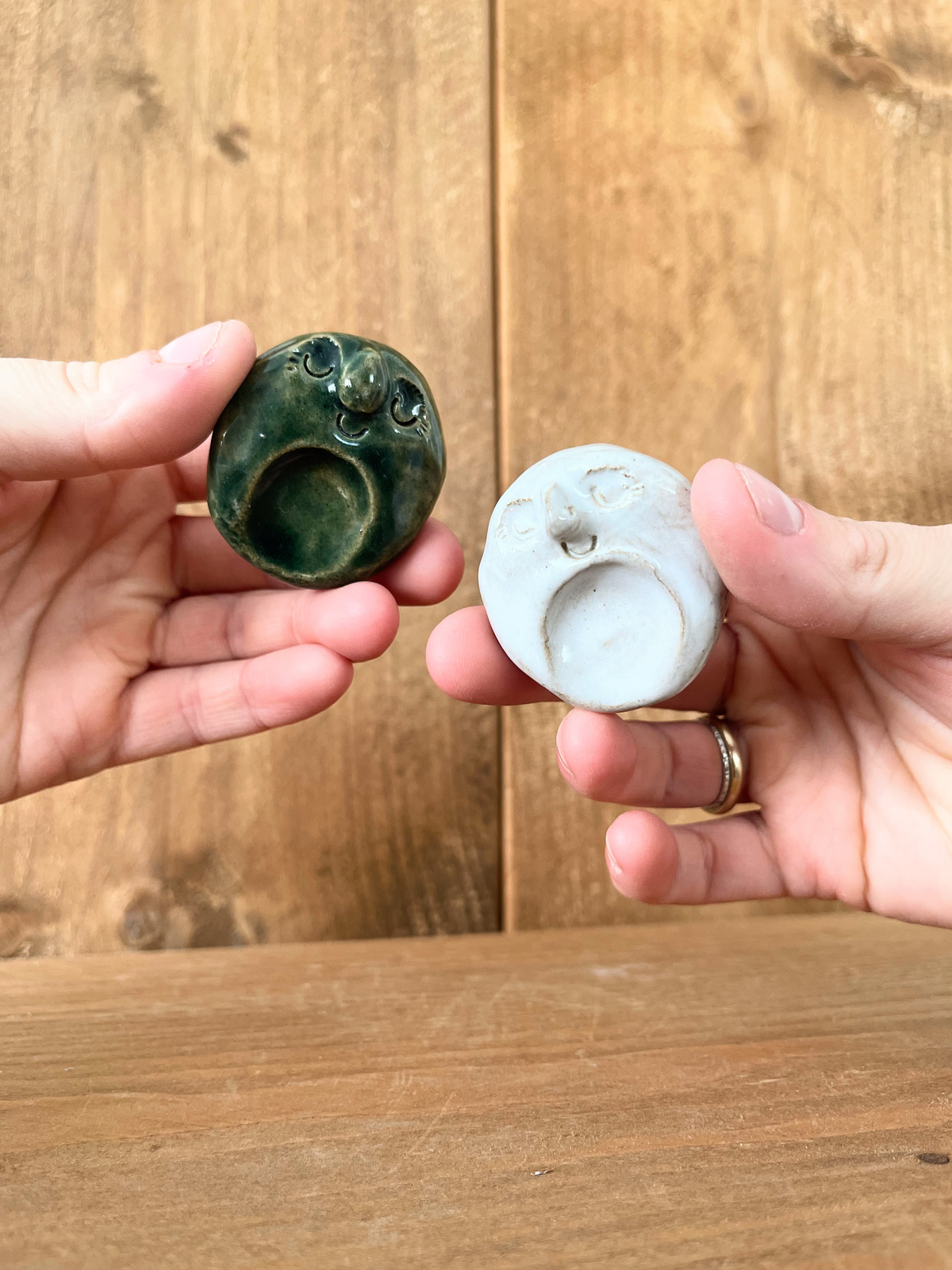 peace pebble: various colours