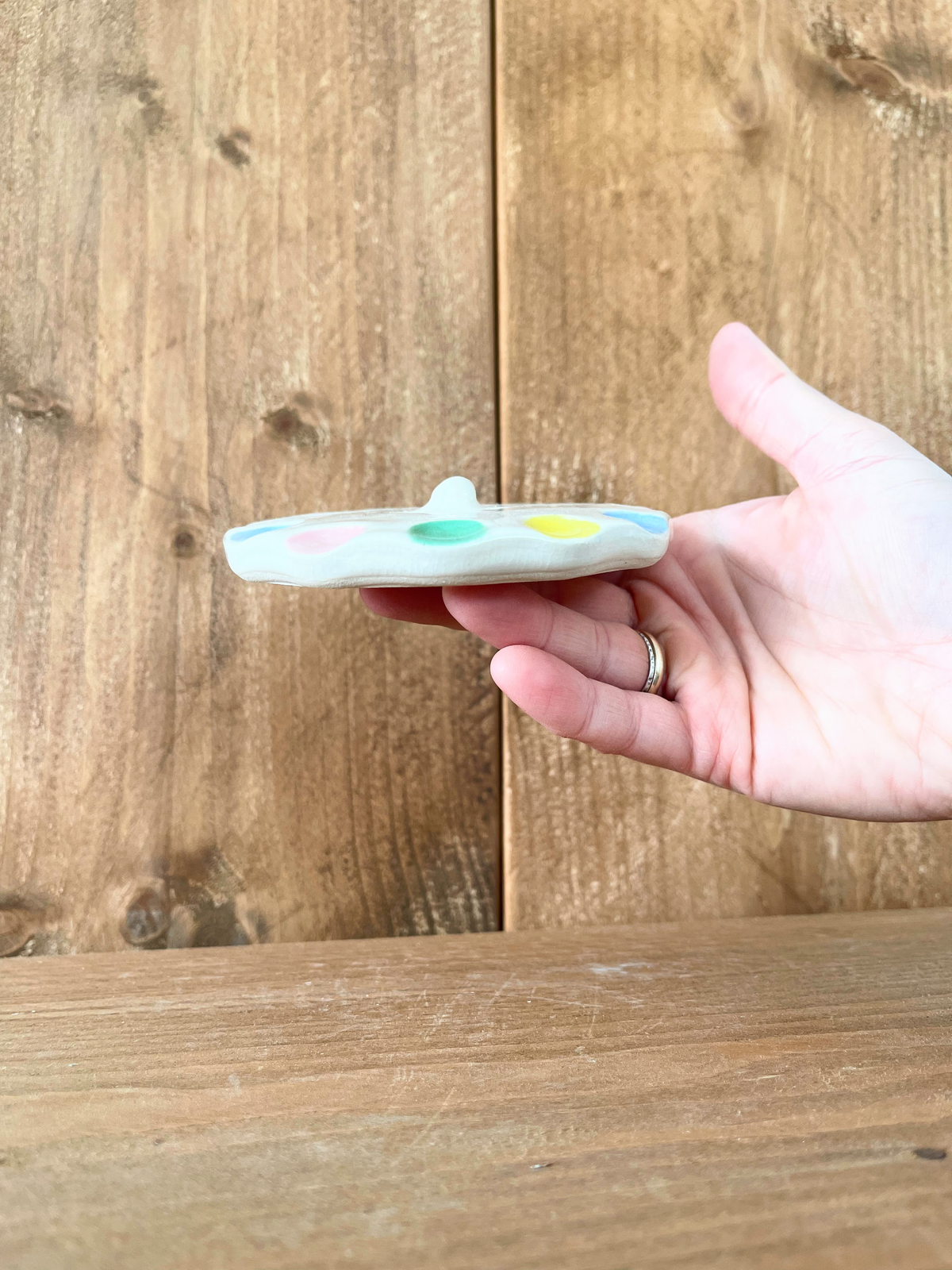 scalloped trinket plate