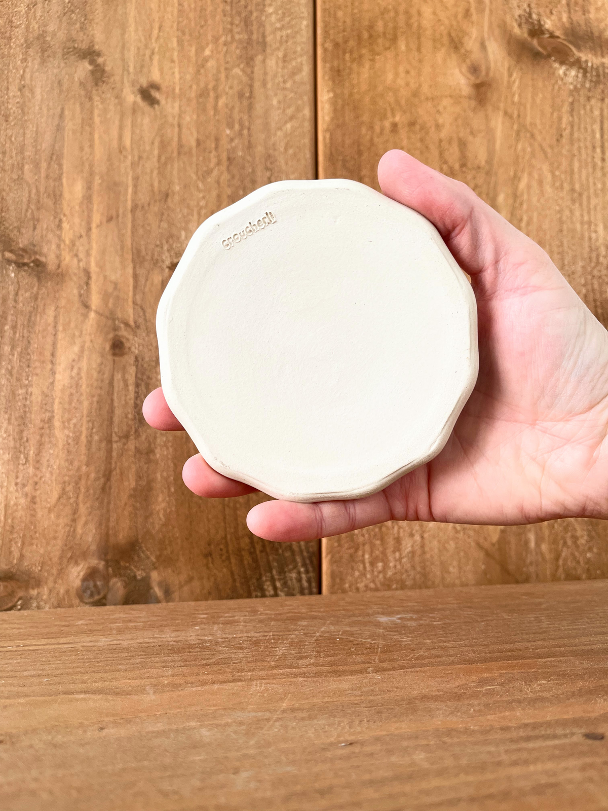 scalloped trinket plate