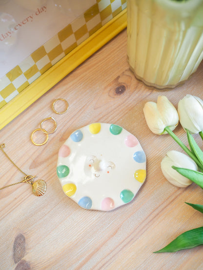 scalloped trinket plate