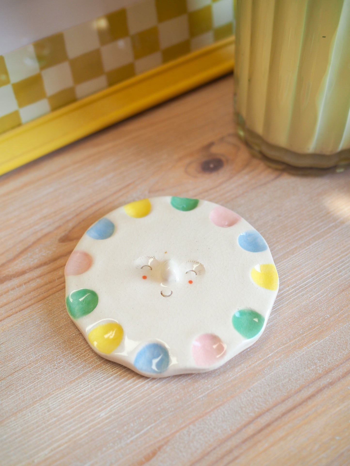 scalloped trinket plate