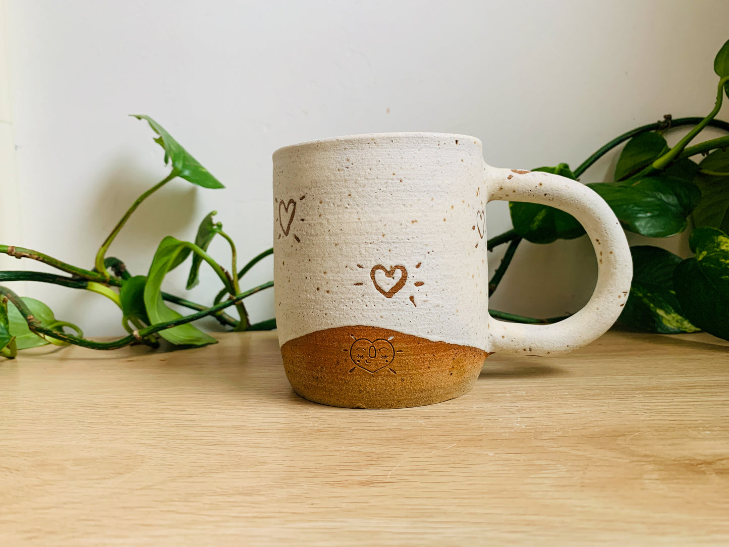 great big hug mug: speckled ivory