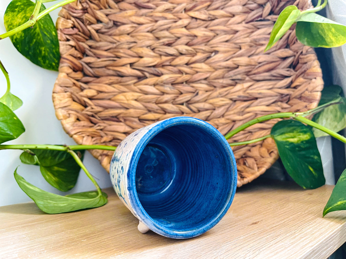 midi pot: blue fleck