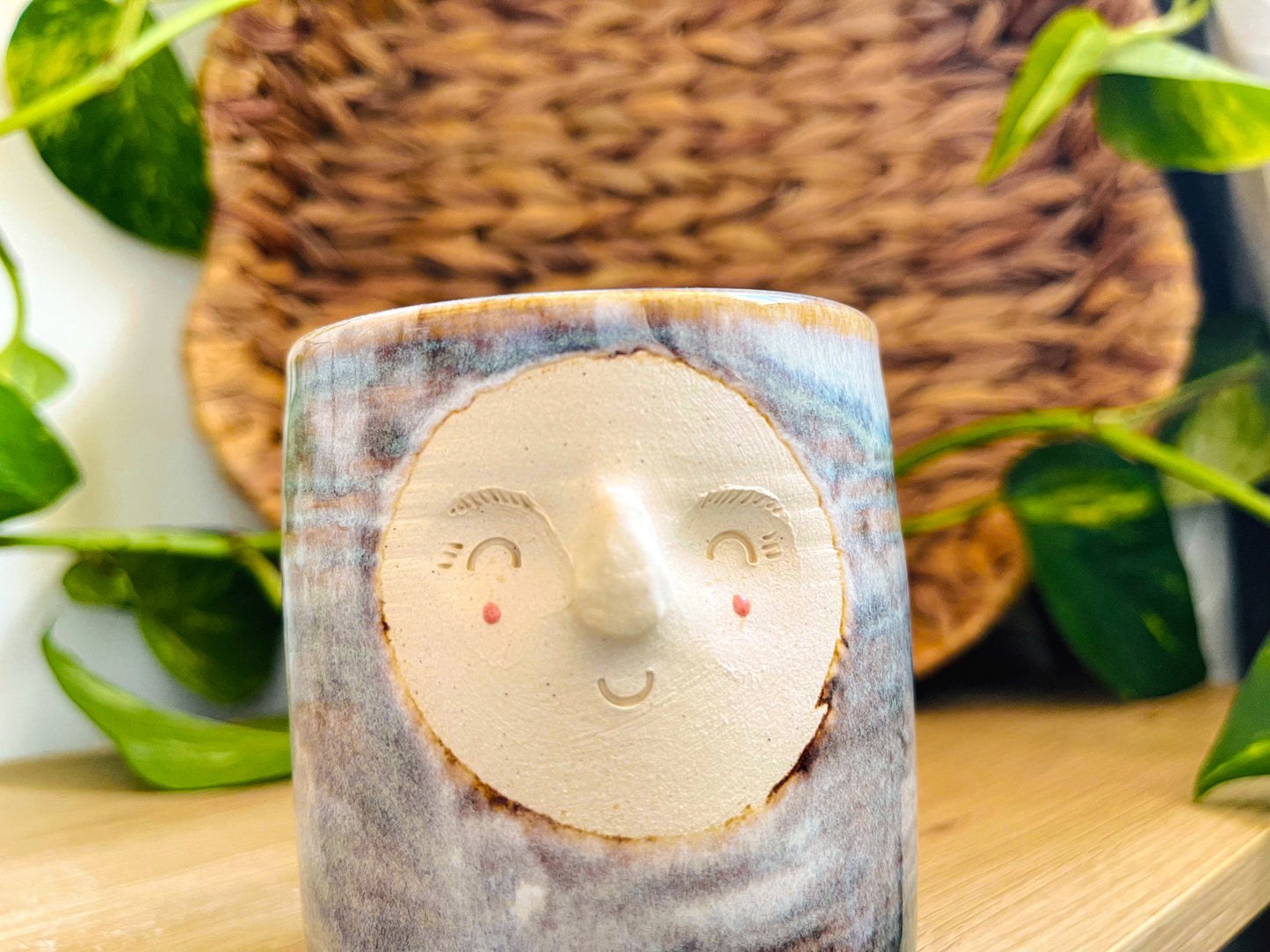 midi pot: stormy skies