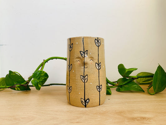 pot/vase: monochrome botanicals