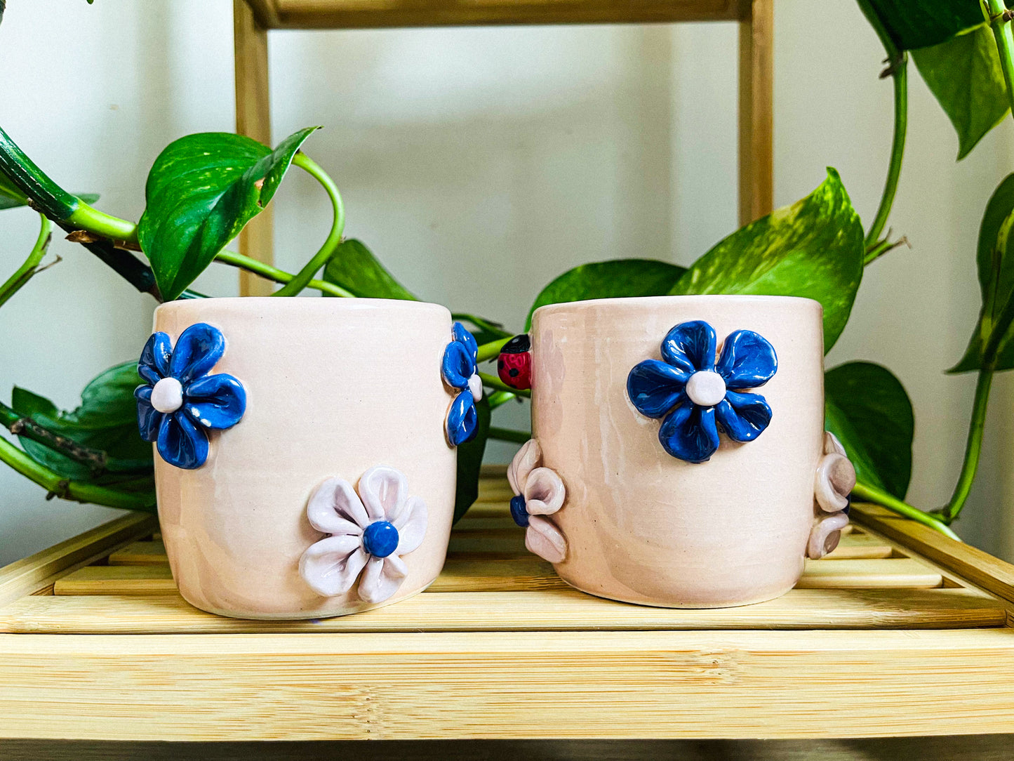 short cup/pot: blossom