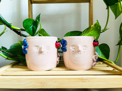 short cup/pot: blossom