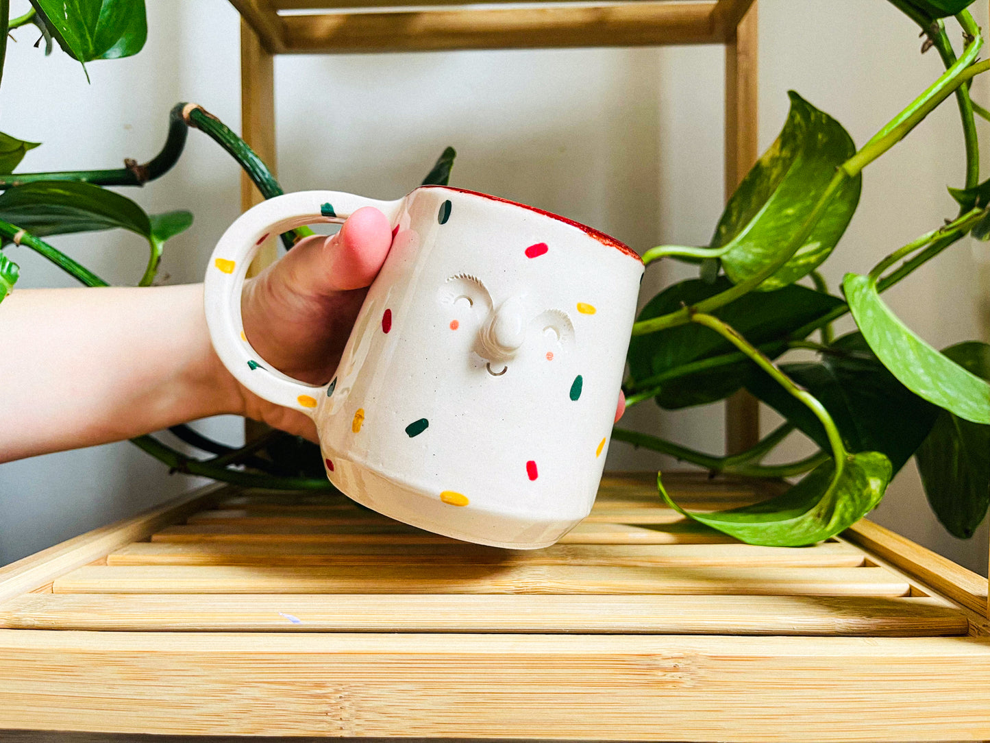 festive confetti mug 3