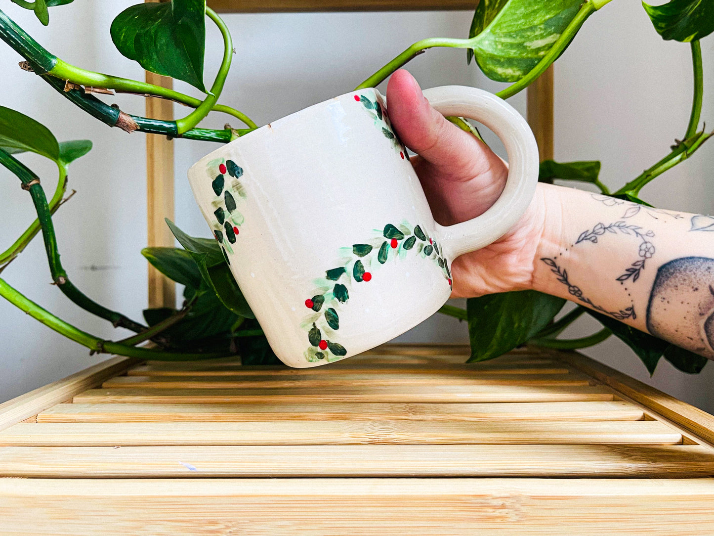 wreath mug 2