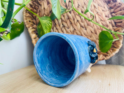 vase: fluorite