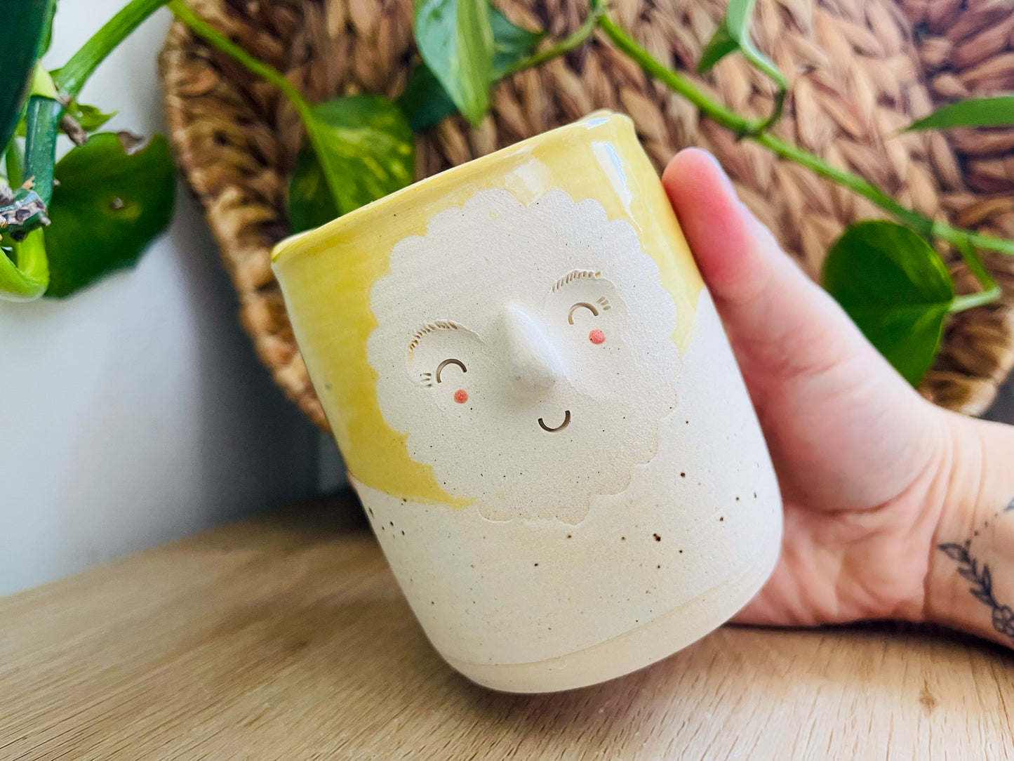 to-go cup: speckled ivory/buttercup