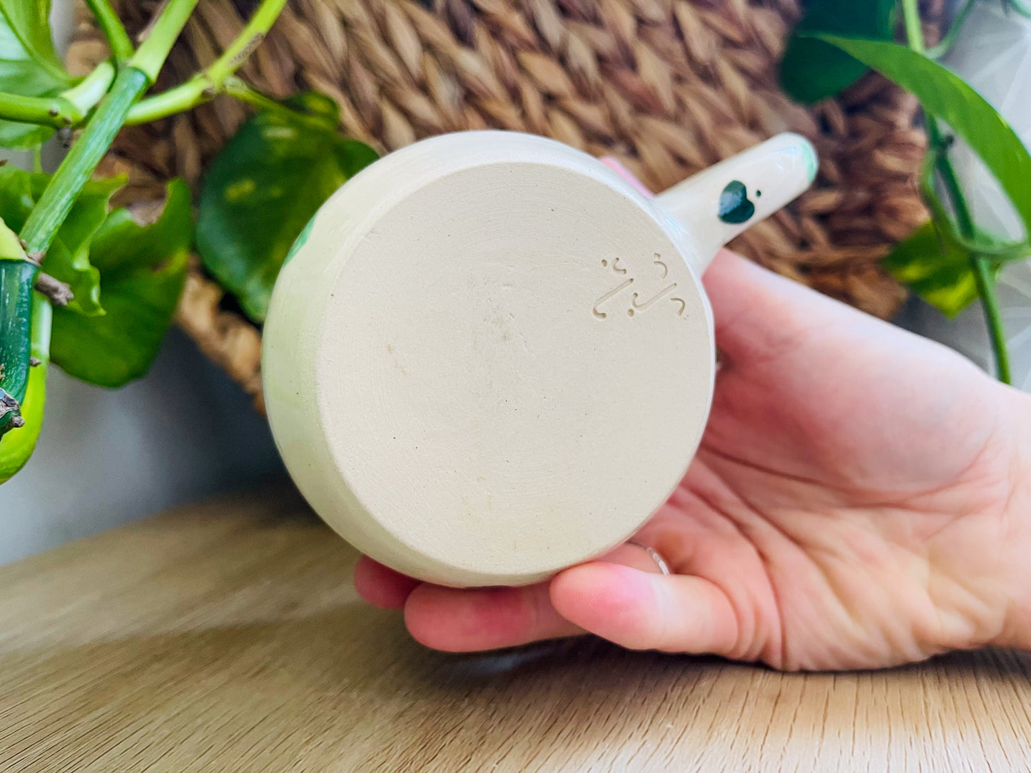 heart mug: green