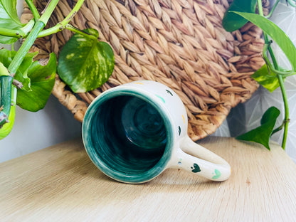 heart mug: green