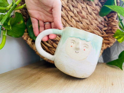 bug cuddle mug: colette