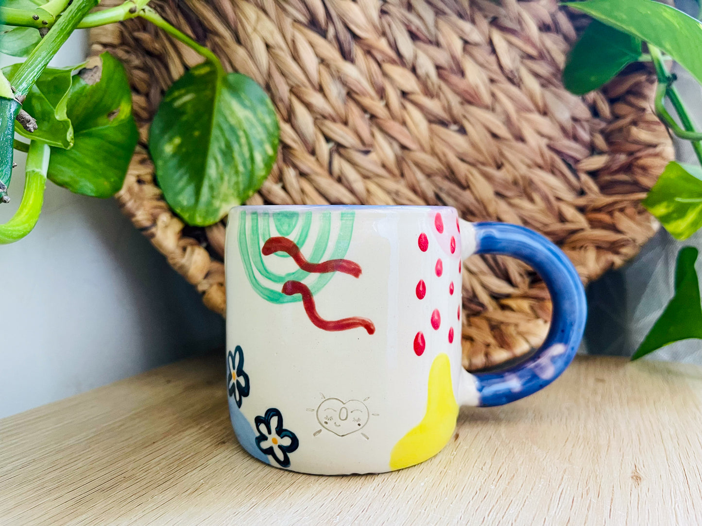 big hug mug: doodles