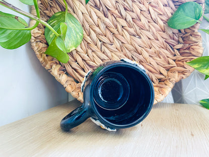 little cuddle mug: midnight daisies