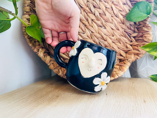little cuddle mug: midnight daisies