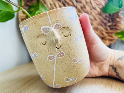 midi pot: bows
